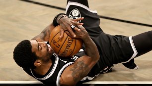 Kyrie Irvingas per ketvirtą kėlinį pelnė 18 taškų „Brooklyn Nets“ klubui.