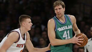 Kristapas Porzingis prie&scaron; Dirką Nowitzkį