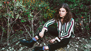 „BØRNS“ lyderis Garrettas Bornsas