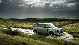 Land Rover Defender PHEV