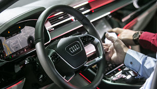 „Audi A8“ pristatymo akimirka