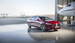 Ford AWD 2015 Mondeo 
