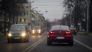 Vilnius visą dieną lyg apsiaustas rudeniškos prieblandos.