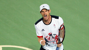 Andy Murray nugalėjo Juaną Martiną del Potro ir antrą kartą i&scaron; eilės tapo olimpiniu čempionu