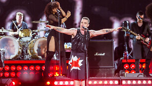 Robbie Williamso koncerto akimirka