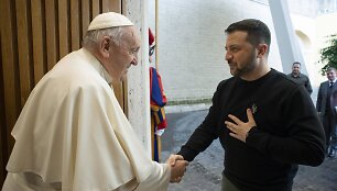 Popiežius Pranci&scaron;kus ir Volodymyras Zelenskis / SIPA / Scanpix