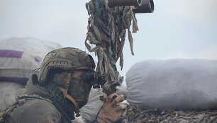 Ukrainos karus prie kontaktinės linijos Donbase