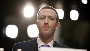 „Facebook“ vadovas Markas Zuckerbergas JAV Senate