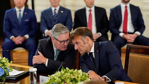 Keiras Starmeris ir Emmanuelis Macronas / Scanpix