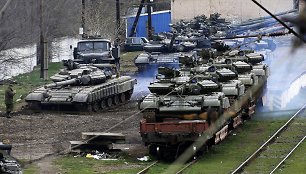 Rusų tankai Krymo šiaurėje