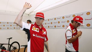 Kimi Raikkonenas ir Fernando Alonso