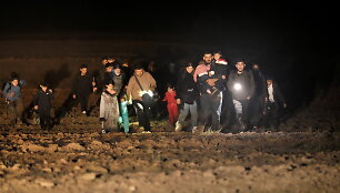 Migrantai Latvijos ir Baltarusijos pasienyje