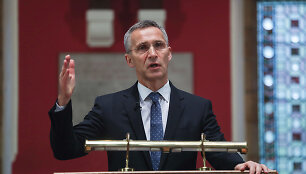 Jensas Stoltenbergas Oksfordo universitete