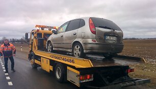 Girto vairuotojo automobilis