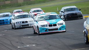 „BMW 325 Cup“ varžybos