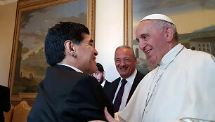 Popiežius Pranci&scaron;kus ir Diego Maradona