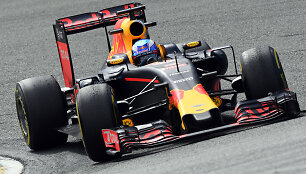 Danielis Ricciardo užėmė antrąją vietą