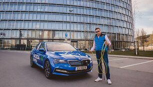 Hibridinis &bdquo;&Scaron;koda Superb iV&ldquo;