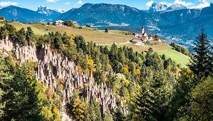 „Žemės piramidės“ Italijoje