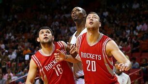 Donatas Motiejūnas, Kostas Papanikolaou ir &bdquo;Heat&ldquo; žvaigždė Chistas Boshas