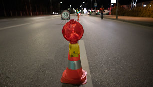 Policijos užkardos įvažiuojant į Kauną