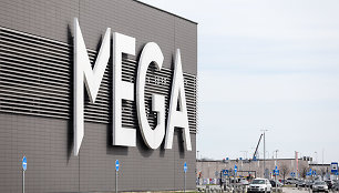 „Mega“ atveria parduotuves lankytojams