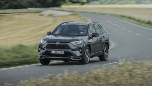 Miesto visureigis „Toyota RAV4 Plug-in Hybrid“