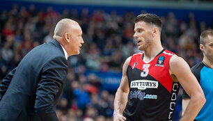 Rimas Kurtinaitis ir Chrisas Krameris