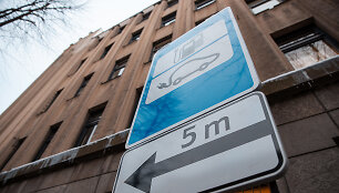 Elektromobilių įkrovimas