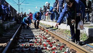 Graikija sekmadienį minėjo 80-ąsias pirmųjų Graikijos žydų deportacijų į Aušvico–Birkenau koncentracijos stovyklą metines Salonikuose