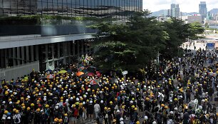 Protestas Honkonge minint perdavimo Kinijai metines