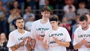 Krep&scaron;inio rungtynės: Lietuvos rezervinė rinktinė &ndash; Jordanijos rinktinė. Deividas Sirvydis, Jonas Pauk&scaron;tė, Ignas Sargiūnas.