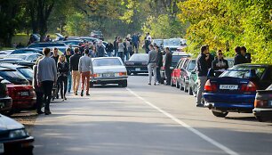 &bdquo;Cars, coffee & BBQ season closing meet&ldquo; sostinėje, Valakampių terasoje