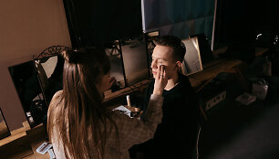 Paulos Valentaitės ir Gedvino Me&scaron;kausko klipo &bdquo;wanted u&ldquo; filmavimo akimirka