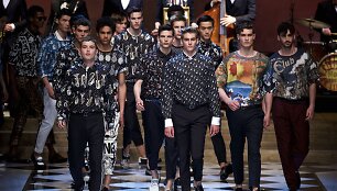 &bdquo;Dolce & Gabbana&ldquo; kolekcijos pristatymas (Rafferty Law &ndash; kairėje, Presley Gerberis &ndash; centre)