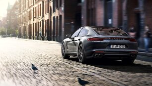 Antrosios kartos &bdquo;Porsche Panamera&ldquo;