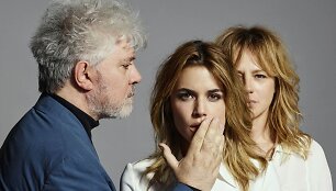 Pedro Almodovaras ir Adriana Ugarte 