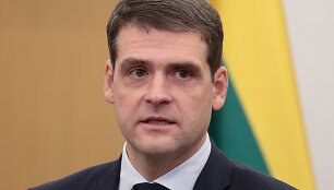 PETRAS MALUKAS / AFP