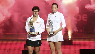 Carla Suarez Navaro ir Jelena Ostapenko