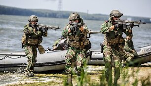 Portugalijos rotacinių pajėgų pratybų akimirka 