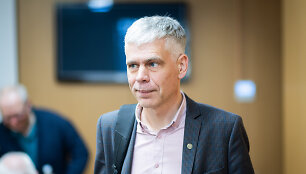 Arūnas Streikus
