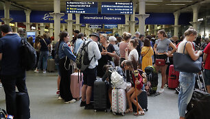 Dėl gedimo Paryžiaus stotyje sutriko &bdquo;Eurostar&ldquo; traukinių eismas