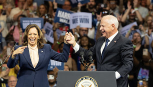 JAV viceprezidentė Kamala Harris ir Minesotos gubernatorius Timas Walzas