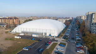 Pripučiamas stadionas Pilaitėje