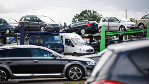 Naudotų automobilių rinkos prognozės 2022-iesiems: ar galime tikėtis kainų smukimo?