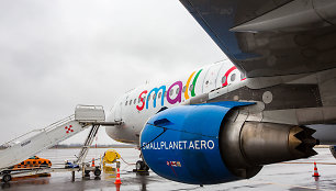 „Small Planet Airlines“ lėktuvas