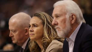 Becky Hammon (viduryje)