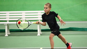 &bdquo;Future Tennis Cup&ldquo; turnyro akimirka