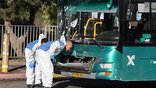 Jeruzalės autobusų stotyse nugriaudėjo sprogimai