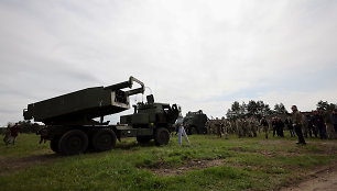 Pratybos su HIMARS